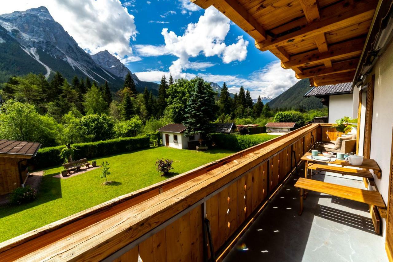 Schneehaus Chalet Ehrwald Eksteriør billede